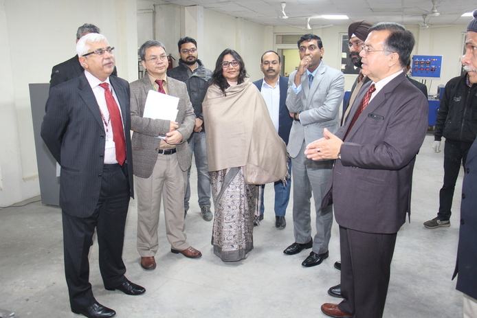 A delegation led by Dr. Sumeet Jerath, Additional Secretary & Financial Advisor, Ministry of External Affairs, Government of India, visited NSIC Rapid Incubation Centre for entrepreneurship development and Advanced Training Centre on 5th January, 2018. Shri Prashant Agrawal, Joint Secretary,        Ms. Priyanka Chuhan, Director (Finance) and Shri S. Chinpau Ngaihte, Under Secretary from Ministry of External Affairs were also present during the visit. Shri Ravindra Nath, CMD, NSIC apprised him of various activities of NSIC for the promotion and development of MSMEs in India and abroad. During the visit, Dr. Jerath expressed that such Incubation Centres are appropriate for creation and development of MSMEs in developing countries including Africa. 