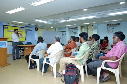 NSIC (Chennai) organises VDP in association with Chennai Port Trust on 22/03/19 and invited their vendors to avail the benefits of NSIC Schemes. 25 MSMEs participated in the said program. Shri T.V.Venkateswaran, Zonal Head,NSIC (South -3) actively coordinated the said initiative . The Chennai Port Trust was represented by Shri K.Kumar,Senior Materials Manager,Chennai Port Trust.  