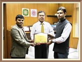 News Ink Legend PSU Shining Award 2014 was conferred upon NSIC as Legend PSU of the Year for its commendable contribution in promoting SME sector of India, by News Ink, a part of India’s largest growing Media & Entertainment House. Shri Ravindra Nath, CMD , NSIC receiving the award on behalf of NSIC.