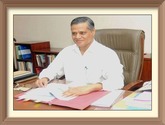 Team NSIC welcomes Dr. Anup K Pujari, Secretary, Ministry of Micro, Small and Medium Enterprises.
Born in 1956, Pujari is a post-graduate from the University of Boston, and a Doctorate in Economics. Shri Pujari has served the Central and Karnataka Govt. in various capacities.