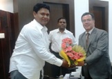 Shri Ravindra Nath, C.M.D., NSIC, meeting                                  Shri Pranab Kumar Dash, Hon’ble Minister of State (Independent Charge), Department of Energy, Govt. of Odisha, at their office in Bhubaneswar.