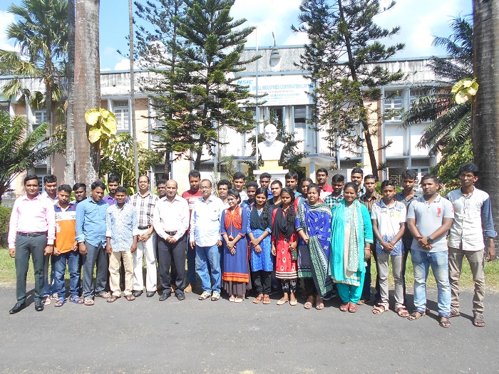 NSIC Technical Services Centre, Howrah has commenced six weeks residential Entrepreneurship Development Training Program (EDP) for 29 Trainees from Bangladesh on 31st October, 2018. The programme intend to provide an opportunity to the participants to acquire skill on basic technical trades and gain exposure in all areas of business operation such as business skill development, identification of appropriate technology, hands on experience on working projects like soya milk extraction, bakery, socks knitting, fashion designing etc. including commercial aspects of business etc.  