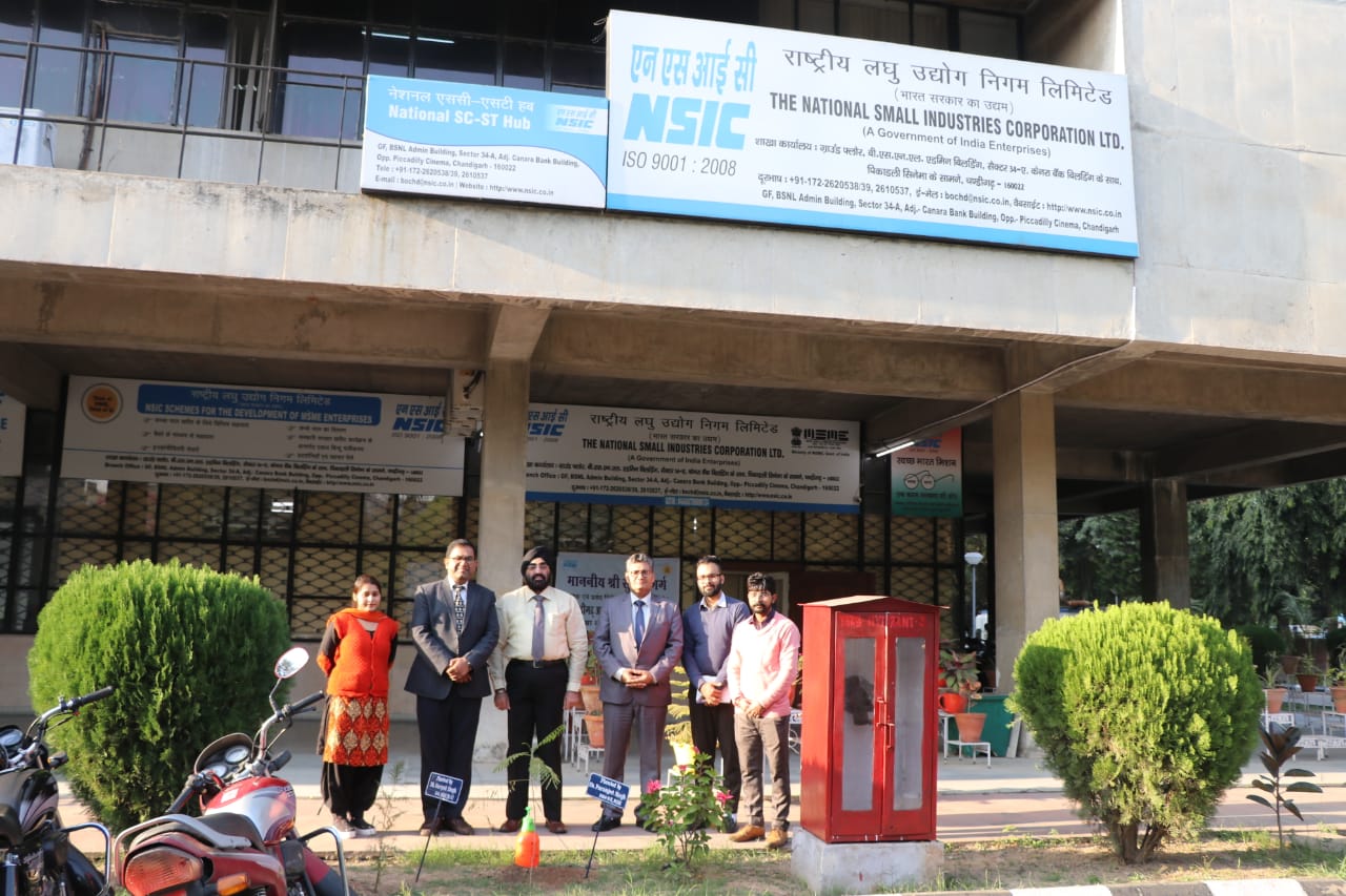During his recent visit to Chandigarh , Shri Sudhir Garg, CMD,NSIC appreciated  the benchmark set up by Chandigarh NSIC office in its aesthetics and creating a MSME friendly environment.  