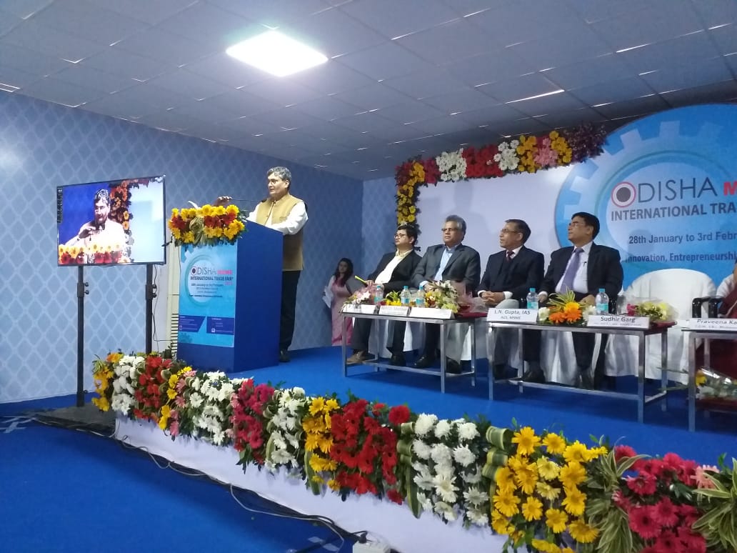 Sh. Sudhir Garg,  CMD, NSIC presented his address in the Seminar on  Marketing Linkages for MSMEs and Exporters organized by Government of Odisha, MSME Department during the Odisha International MSME Trade Fair-2019 being organized at Bhubaneshwar.  He apprised the participants on the need to enhance their competitiveness  by building appropriate  market linkages not only at domestic level but also at international level.