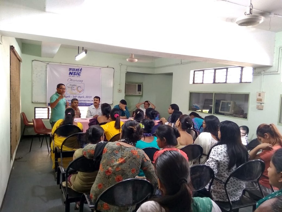 NSIC, (Guwahati) observed 10th Public sector Day (10th April to 16Th April, 2019) to project the contribution of the Public sector enterprise and their effort towards fulfilling New India Vision 2022 and organized a Seminar on “Empowering Youth of North-East through NSIC”. The participants were divided into 3 groups to share their innovative ideas and present to the panels and participants in the program. Each group were asked to create their group leader who will present their group thought and inputs. Group leaders presented their point base on their group discussion and sharing on the point “Empowering Youth of North-East through NSIC”. The program was very interactive, new ideas and input come up from the participants and was greatly appreciated by the participants in the seminar. 35 youths participated and appreciated the efforts of NSIC in the country to highlight the role of PSUs